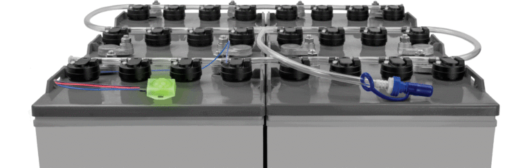 Commercial-Batteries-with-i-lite_0121-Edit-SHORTER_2_9e11277f-d348-471a-9f9e-5418a8baaec3_2500x