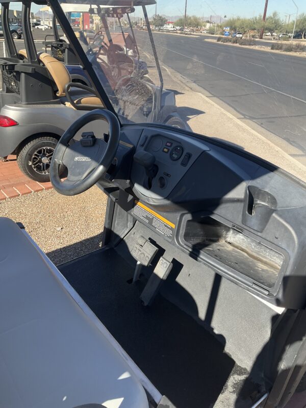 2021 CARRYALL GAS UTILITY CAR - Image 4