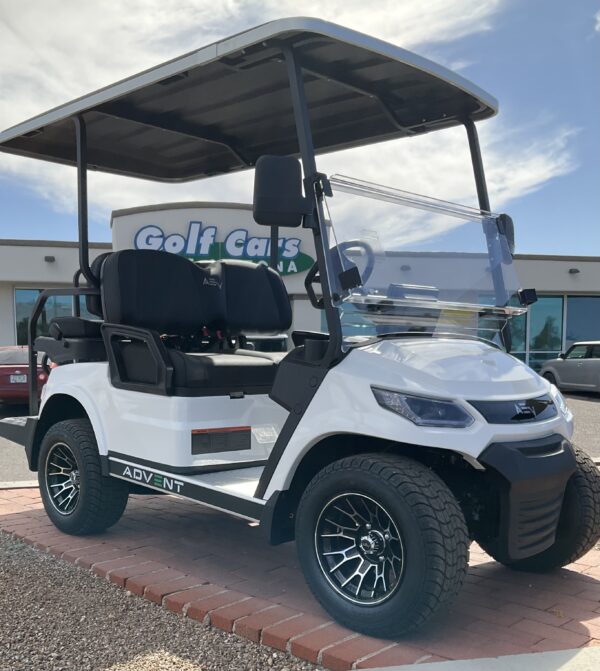2025 Advanced EV4 White