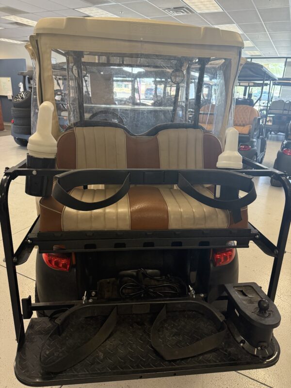 2011 CLUB CAR PRECEDENT 4 -PASSENGER - Image 2