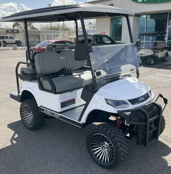2025ADVANCED EV ADVENT 4L WHITE - Image 4