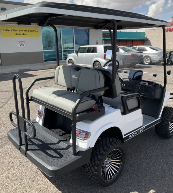 2025ADVANCED EV ADVENT 4L WHITE - Image 3